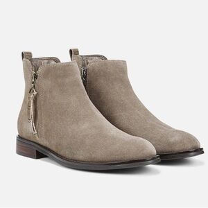 Blondo LouLou Waterproof Dark Grey/Taupe Suede Ankle Boots - Size 10